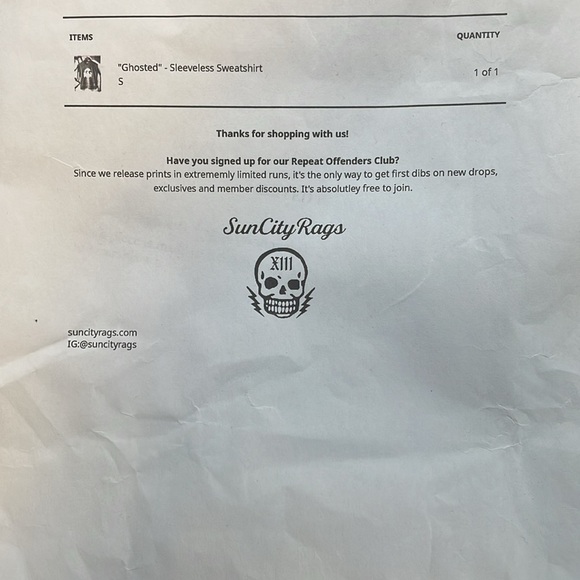 Sun City Rags Ghosted sleeveless sweatshirt - Picture 10 of 10